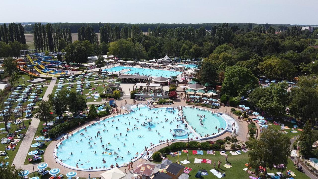 Апартаменти Rivapark Дунайська Стреда Екстер'єр фото